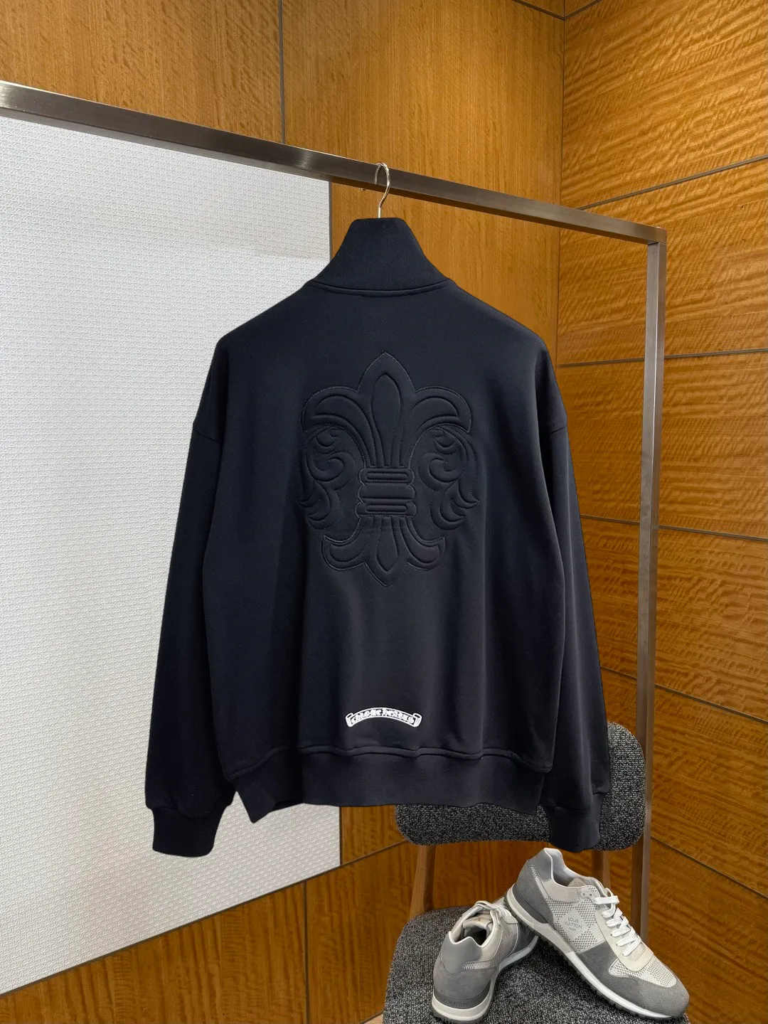 Same Style， ， 2026 New Arrival ，Original Premium Breathable ， ， ， Quality。 ， Sizes：M～3XL